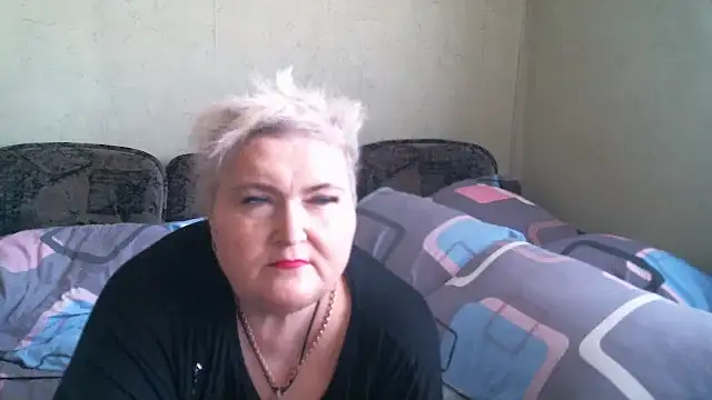 lana555 - Lana555's free webcam - UK Sex Cams