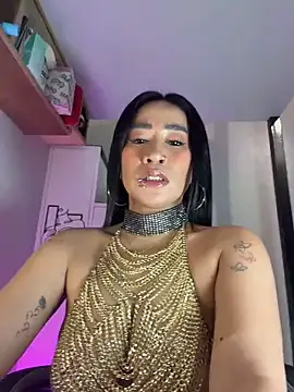 Webcam Model (AsianMilfSheryl)  is live.Free join now!