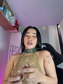 AsianMilfSheryl webcam