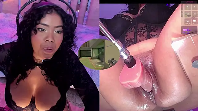 NinaCapelli webcam