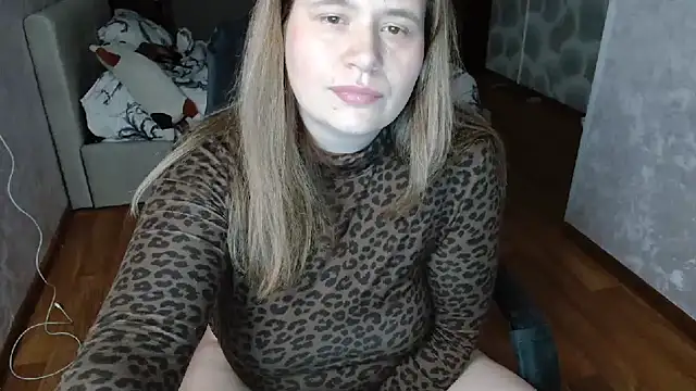 adelinalawson - AdelinaLawson's free webcam - UK Sex Cams