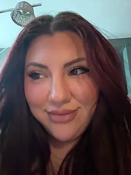 CurvyKimmy1 webcam
