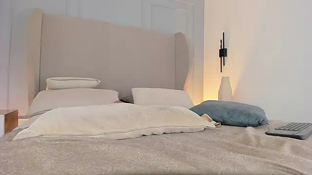 chloe_d webcam