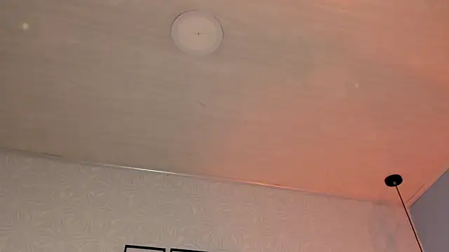 ninna_curly webcam