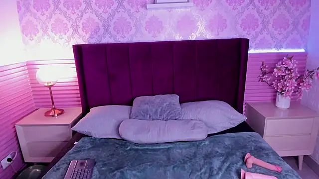 Raven1fox webcam