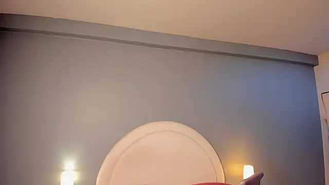 zoepinkett webcam