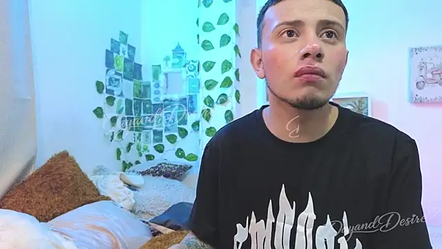 DayandDesire webcam