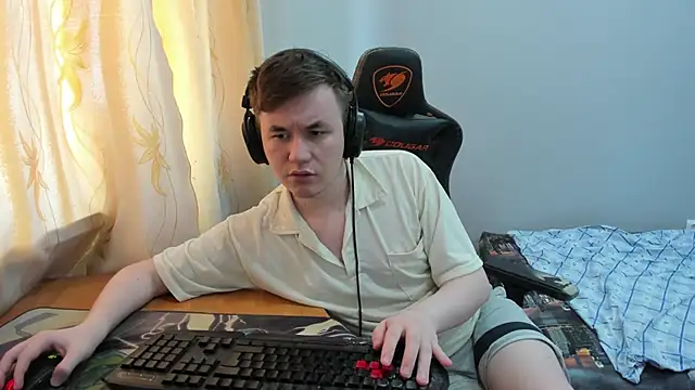 iliaskrislove webcam