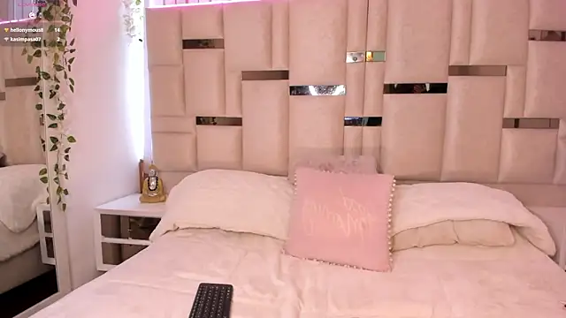 Bella_ev webcam