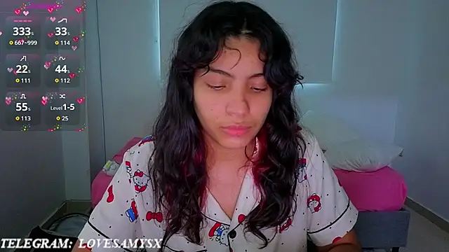 Lovelyamyy webcam
