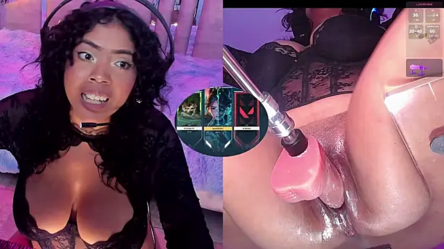 NinaCapelli webcam