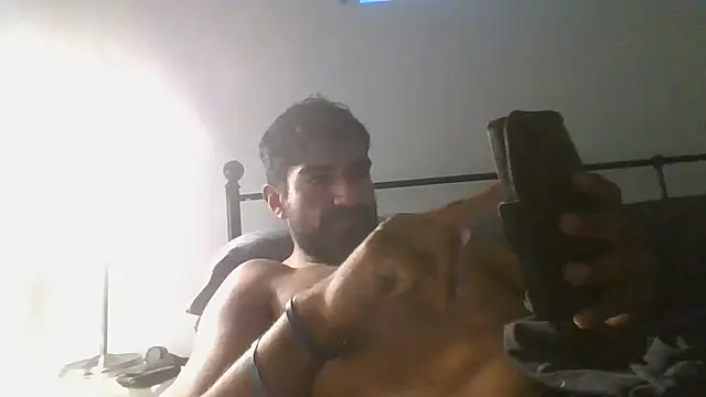 piggylatino - Piggylatino's free webcam - UK Sex Cams