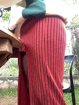 Dellah27 webcam