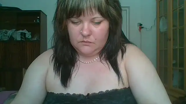 LitisiaLove255 webcam