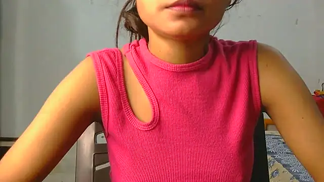 Aarti_misty71 webcam