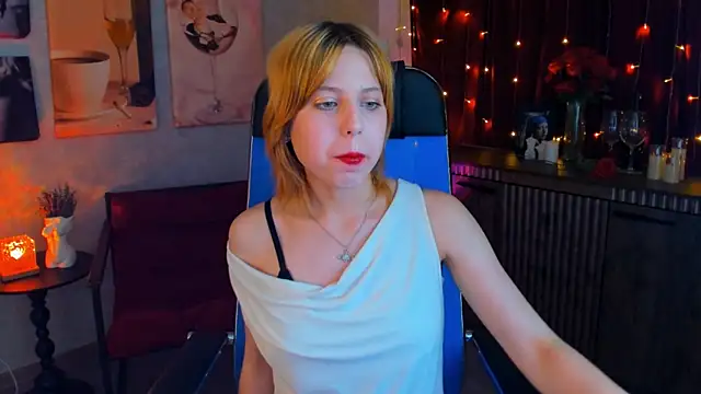 VivienneHebert webcam
