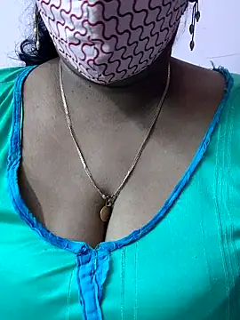 mallu-sumi webcam