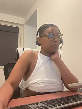 Melia_Rayne webcam