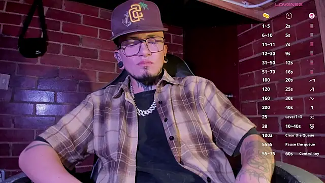 tyler_jones_ webcam
