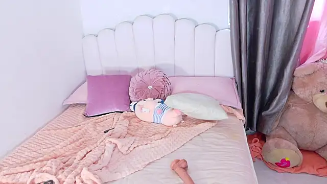 Sofia_Stanley webcam