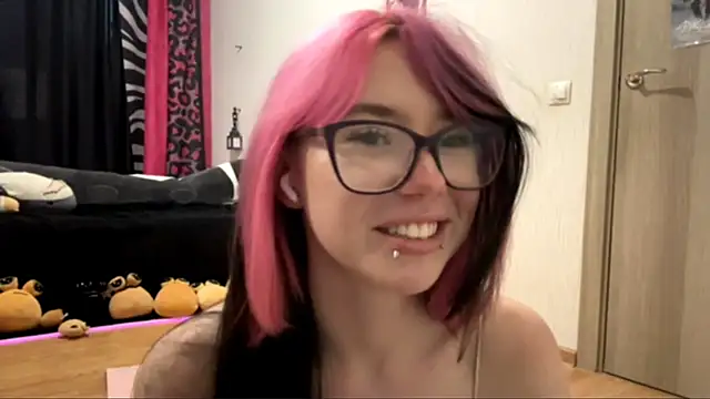 WifeAileen webcam
