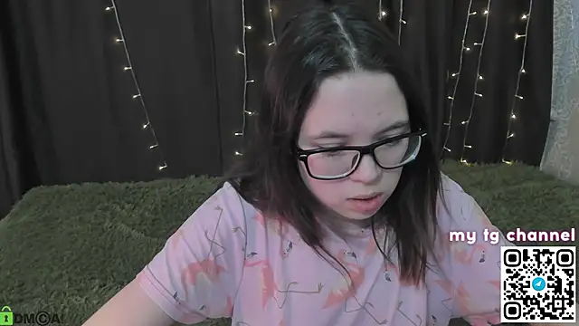 MisaRisaChan webcam