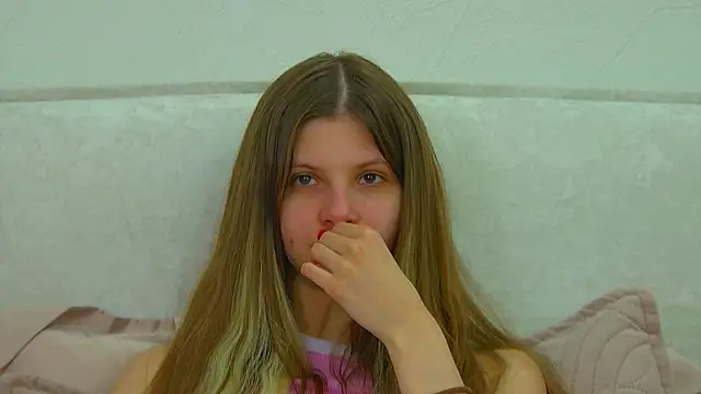 AudreyBarlov webcam