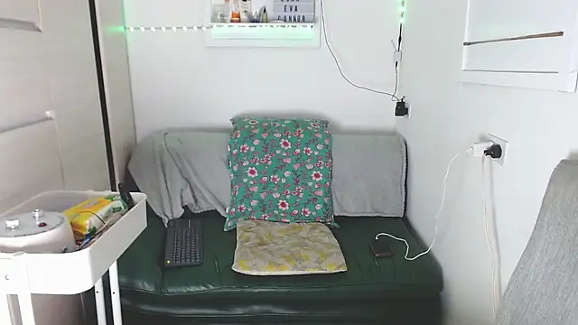 EROTIC_SPA webcam