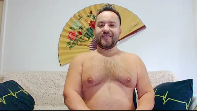 Hairy9inch webcam