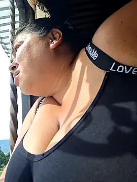Juli_Powl webcam