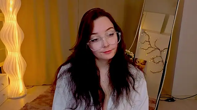 KaraNeagle webcam