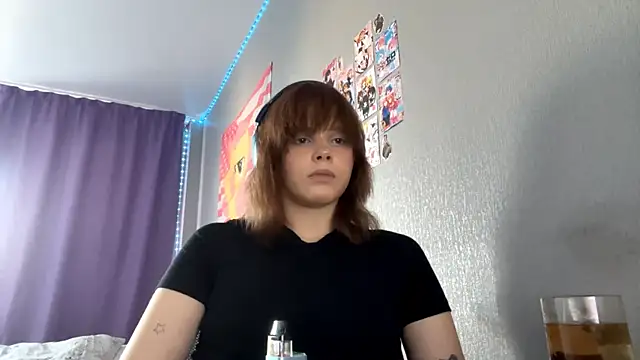 Iam_Eshly webcam