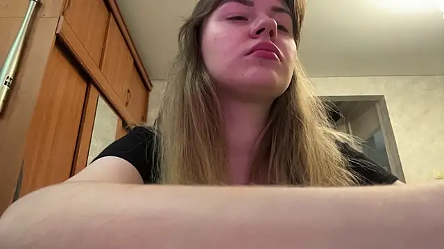 LeslySerna webcam