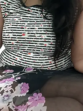 Lustybhabi webcam