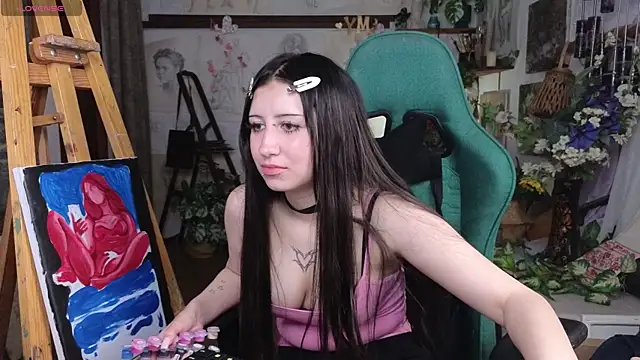 EffieMeowley webcam