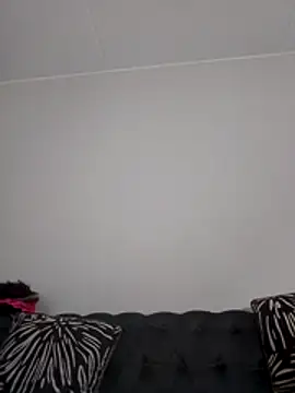 nancy111 (Ask my age) - Make me squit and cum on my toy