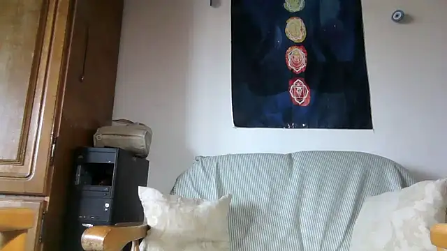 ExquisiteMature webcam