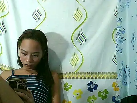 Asianpinay_Skinny1818 webcam