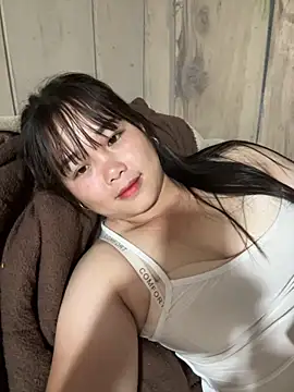 love_pusy09 - Love_pusy09's free webcam - UK Sex Cams