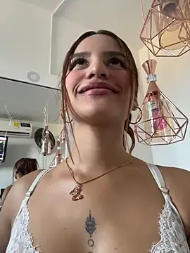 ViankaRose webcam