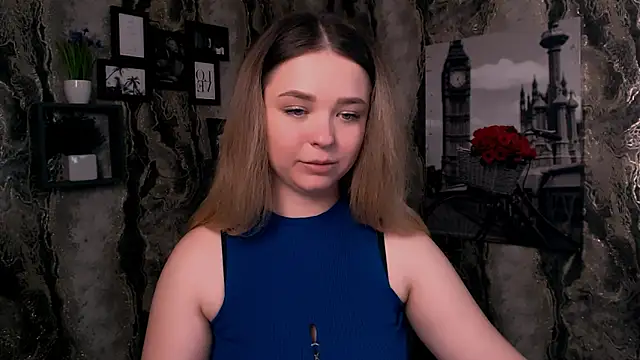 NicoleAura webcam