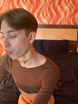 dark_noir_ (M twink) - Touch ass