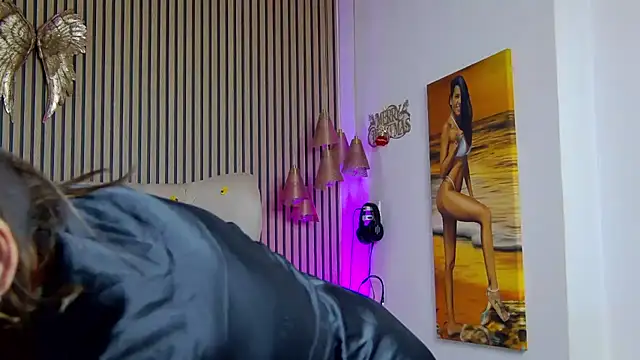 PlayfulShow webcam