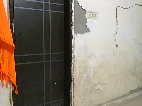 stubborndesiboy - Stubborndesiboy's free webcam - UK Sex Cams