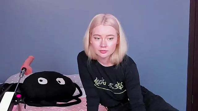 Lillie_Berry webcam