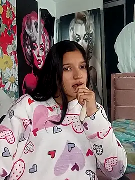sweet_innocence_ - Sweet_Innocence_'s free webcam - UK Sex Cams