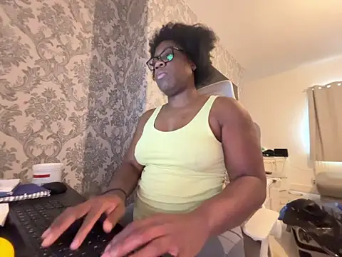 blacksexybeauty31 webcam