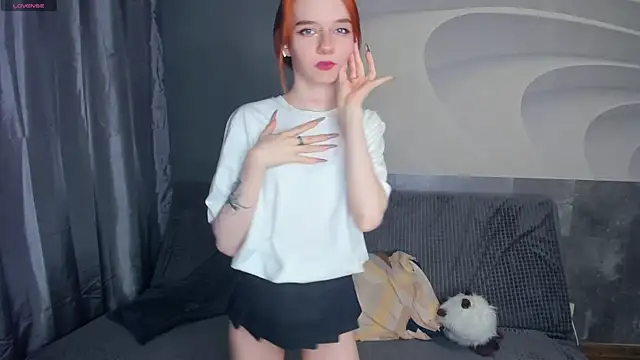 TarynPalek webcam