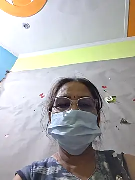 Shalini3456 live sex cam