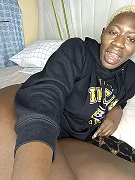 SquirtQueen16 webcam